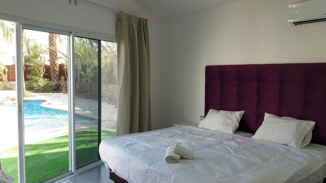Villa Or - Heated Pool Ейлат Екстериор снимка